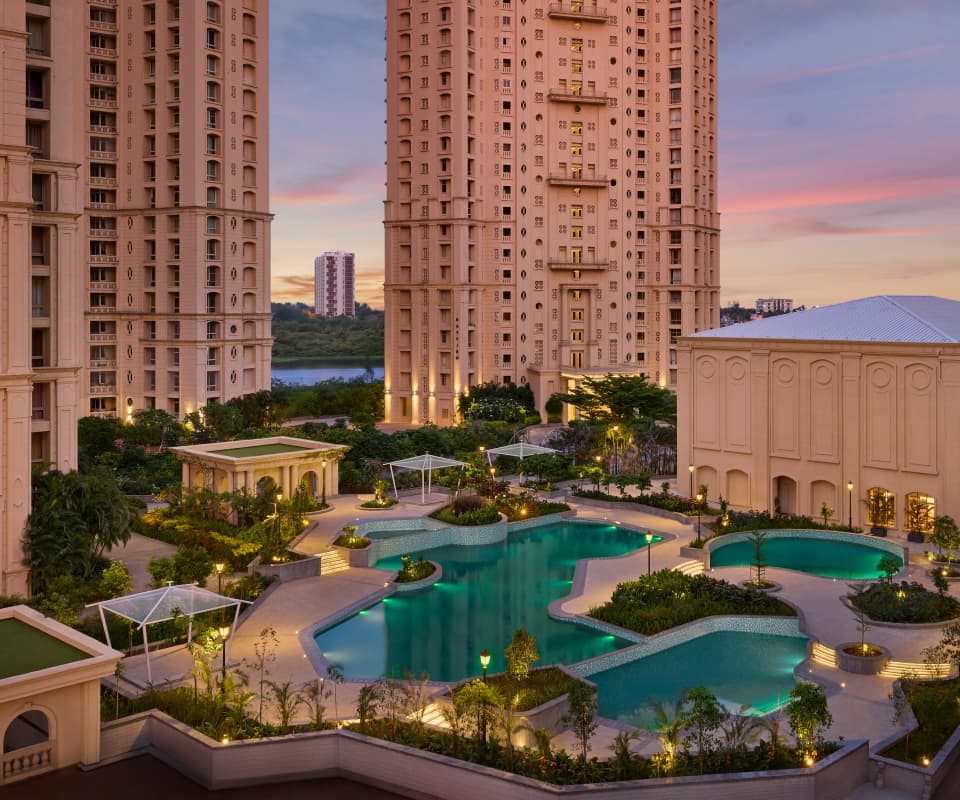 Hiranandani OMR, Octavius-Verona Project swimming pool