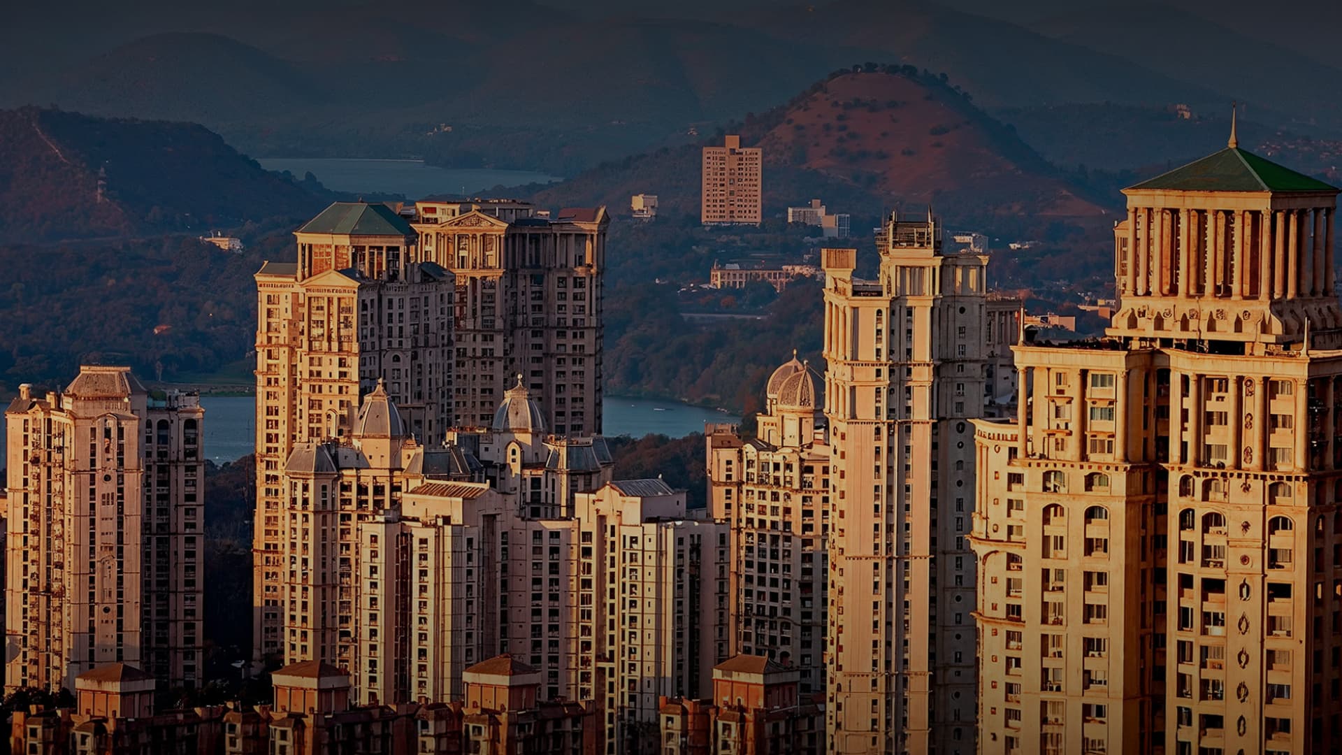 Hiranandani Gardens, Powai