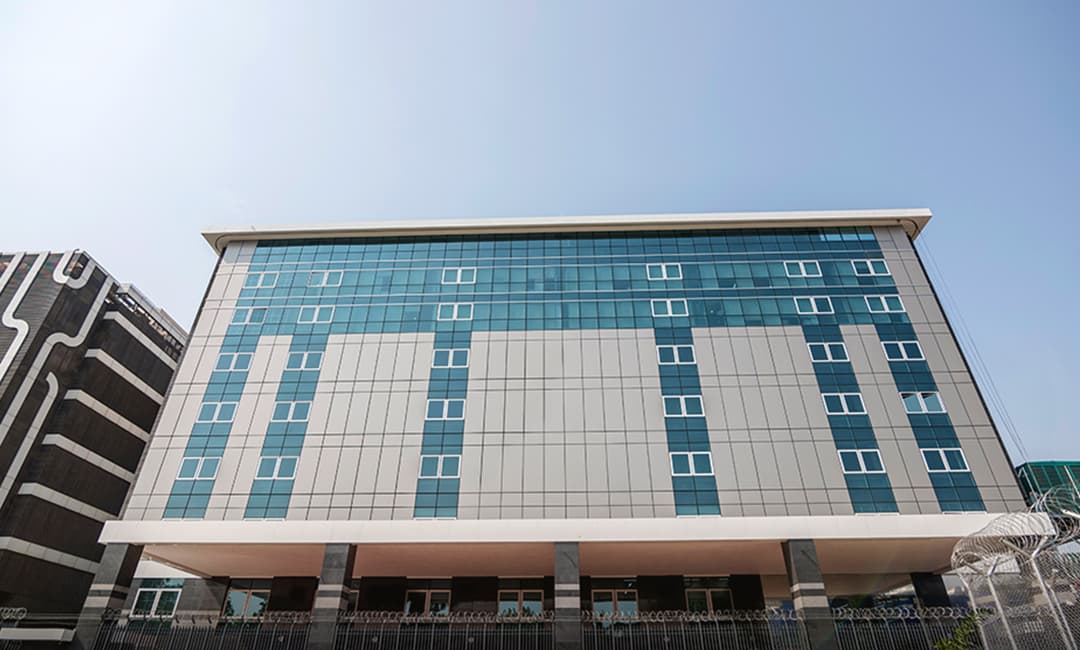 Hiranandani Lighthall exterior image 1