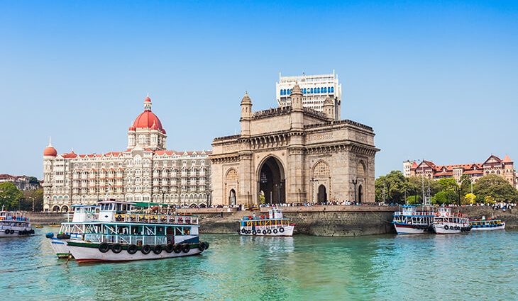 Places to Visit in Mumbai - Gate Way of India